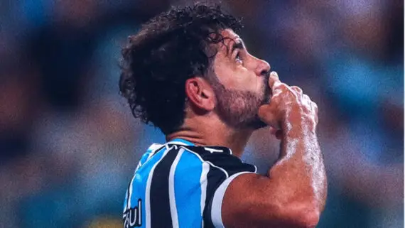 Diego Costa brilha e Grêmio avança para a final do Campeonato Gaúcho