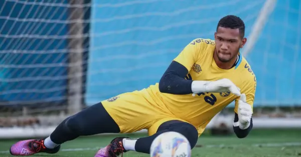 Adriel: Grêmio Renova e Empresta Goleiro ao Athletic-MG