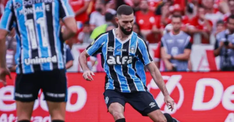 Wagner Leonardo: Pilar Defensivo e Ídolo em Ascensão no Grêmio