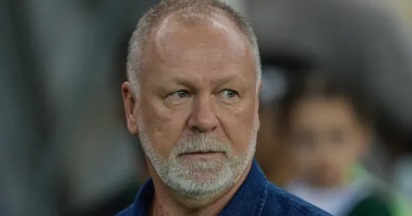 Mano Menezes retorna ao Grêmio: Estratégias e Expectativas