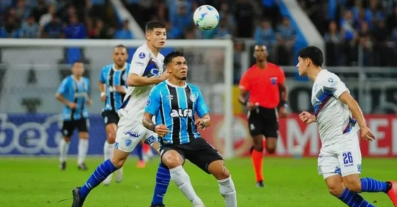 Desempenho do Grêmio: Avaliação Detalhada e Notas dos Jogadores