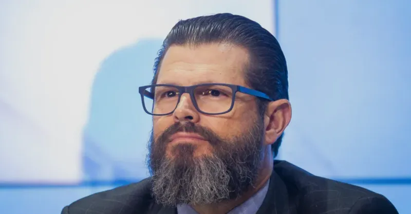 Grêmio: Análise Financeira, Resultados do Primeiro Trimestre e Planos de Sustentabilidade