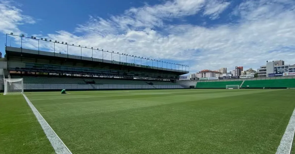 STJD Determina Isonomia em Preços de Ingressos para Juventude e Grêmio | Impacto no Futebol Brasileiro