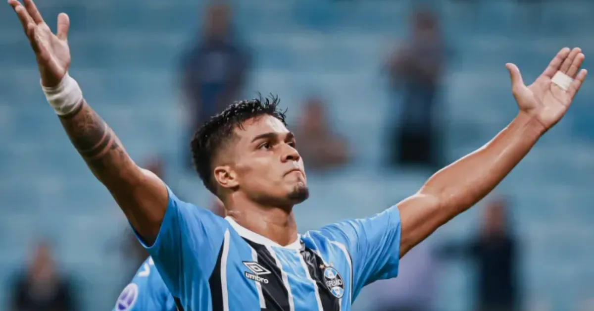 Mercado da Bola: Arezo do Grêmio na Mira do Hellas Verona e a Reestruturação do Elenco Tricolor