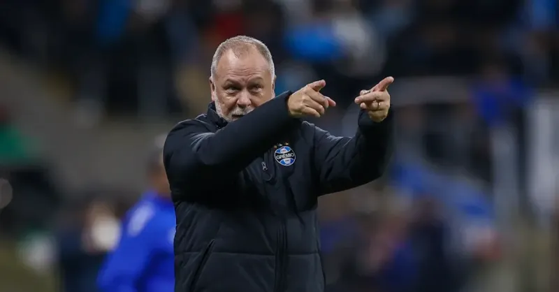 Grêmio sob Mano Menezes: Análise de Desempenho e Projeções no Brasileirão