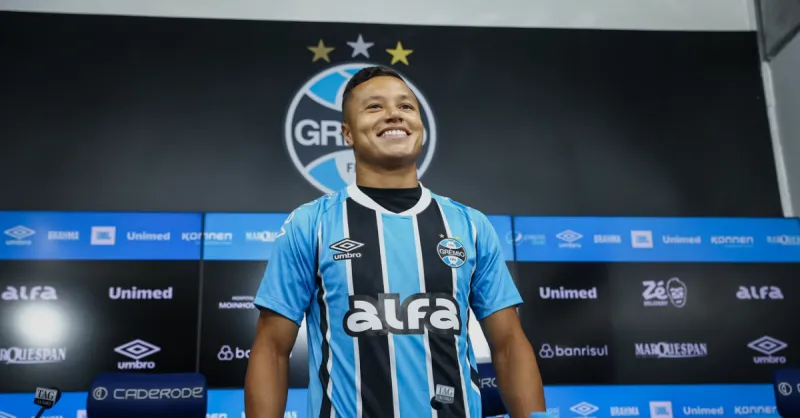 Grêmio: Decisão Financeira Define Presença de Marlon Contra Ex-Clube Cruzeiro no Brasileirão