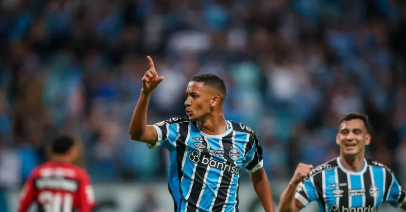 André Henrique: Ascensão Surpreendente e Chance na Recopa Gaúcha