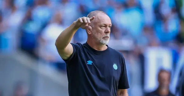 Grêmio: Janela de Transferências Revela Estratégia e Alvos Prioritários