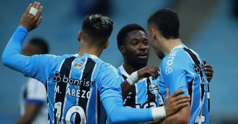 Grêmio: Desempenho Pós-Paralisação Preocupa e Traz Desafios Cruciais