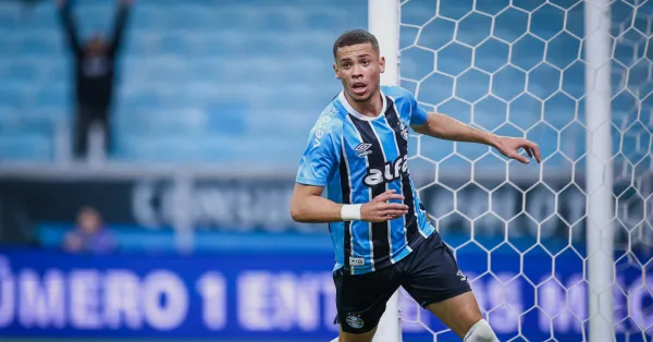 Grêmio: Goleada do Cruzeiro Expõe Falhas e Impacta Classificação no Brasileirão