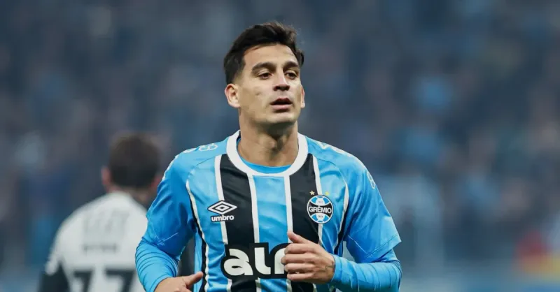 Cristaldo no Futebol Árabe: Grêmio Perto de Venda do Meia