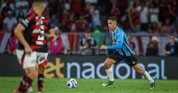 Noriega Brilha na Estreia e Impõe Dilema Tático no Grêmio