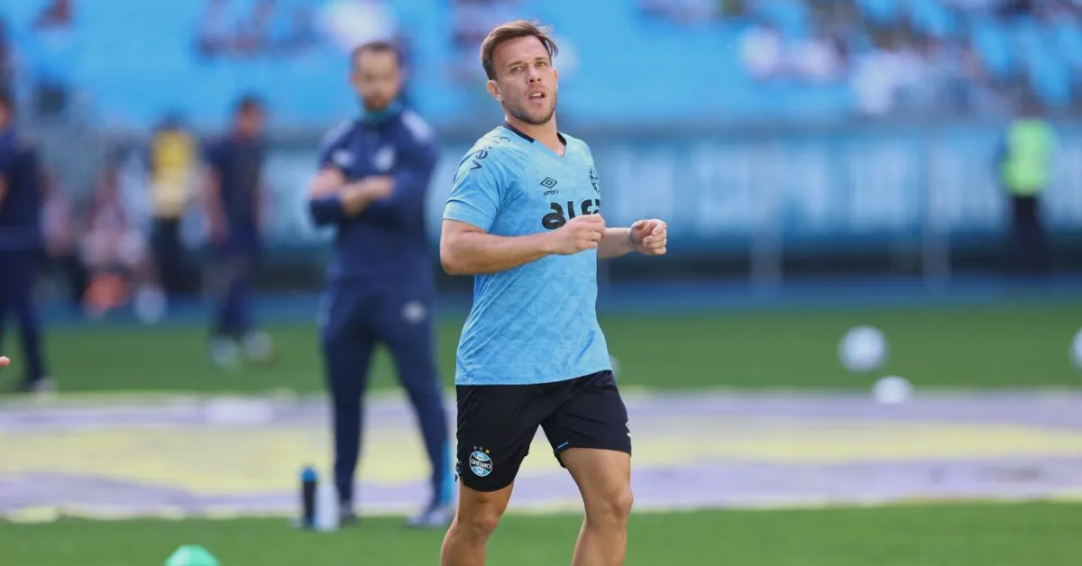 Arthur no Grêmio: Jogador Comenta Futuro e Possível Renovação Após 2026