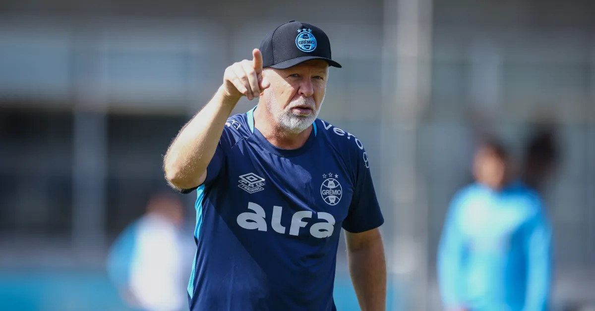 Olivera Detona Mano Menezes: 'Sem Explicação' no Grêmio e Acusações de Preterição