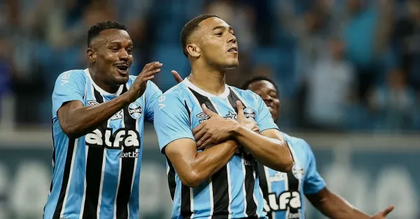 Grêmio: Lista Completa de Pendurados Preocupa para Bahia e Juventude