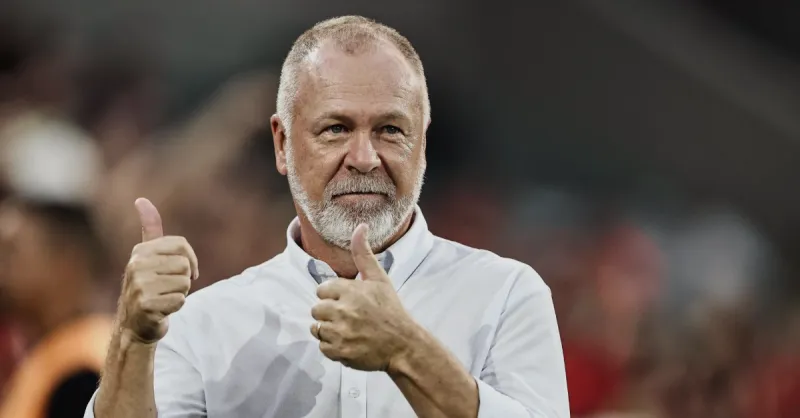 Grêmio: Dilemas de Mano Menezes na Escalação Contra o Juventude