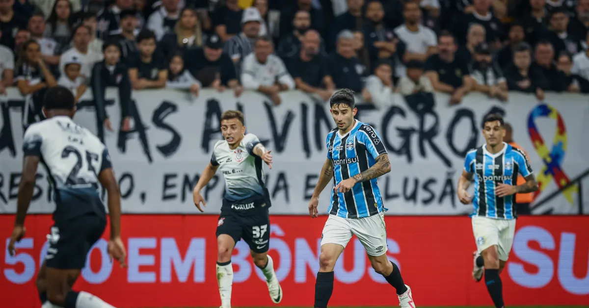 Grêmio Rumo à Libertadores: Duelo Decisivo Contra Corinthians na Neo Química