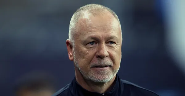 Futuro de Mano no Grêmio: Nova Diretoria Decide o Comando Técnico