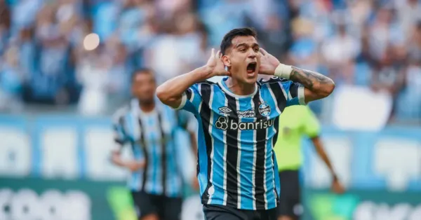 Grêmio: Luís Castro Congela Venda de Cristaldo e Reavalia Futuro do Camisa 10