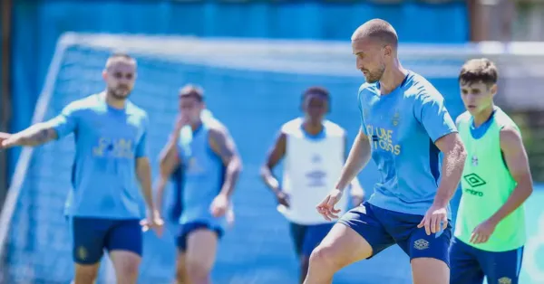 Grêmio: Rescisão de Rodrigo Ely e Planejamento para a Defesa